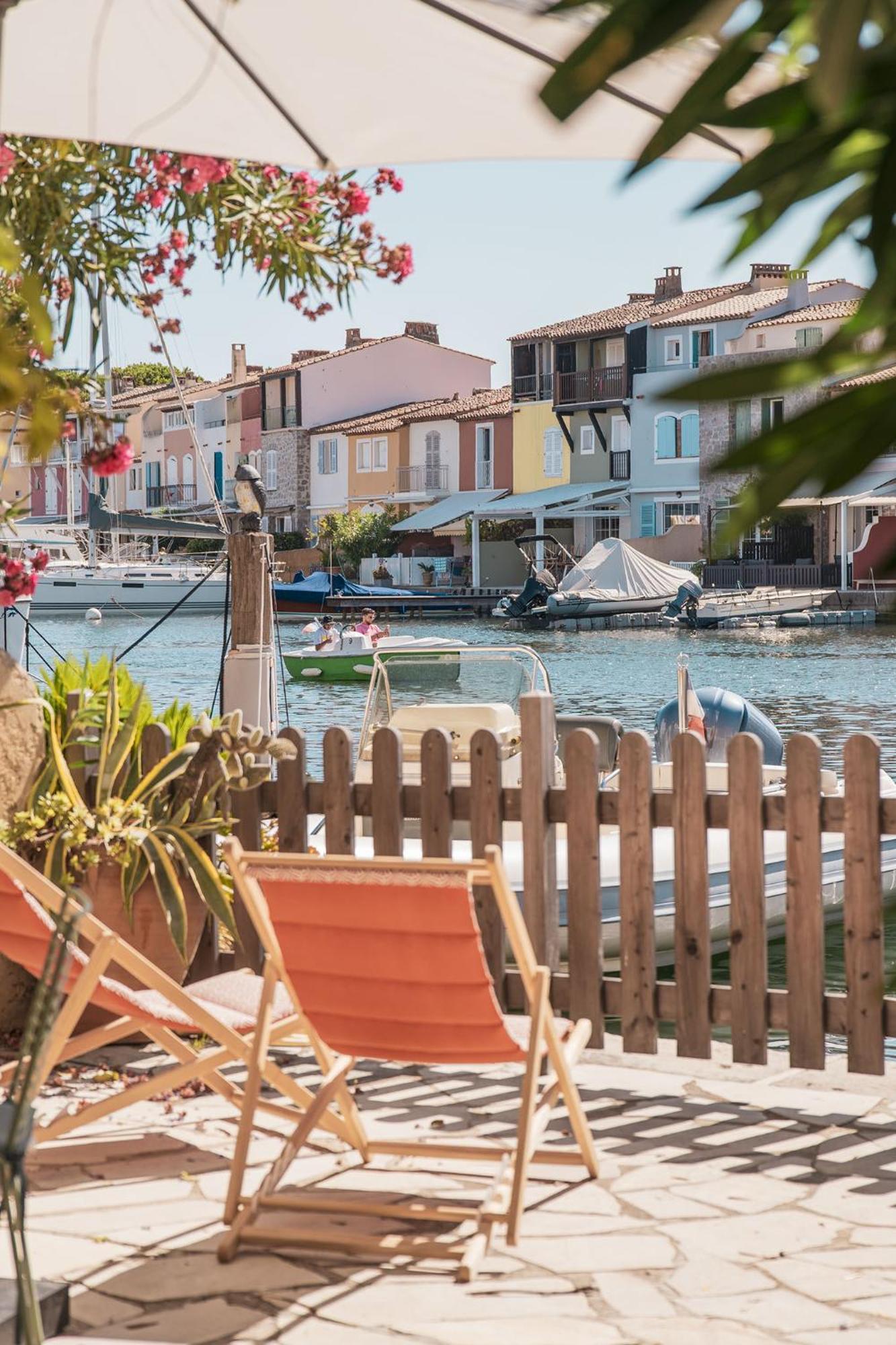 Appartement Amour Terrasse Sur L'Eau Grimaud Exterior foto